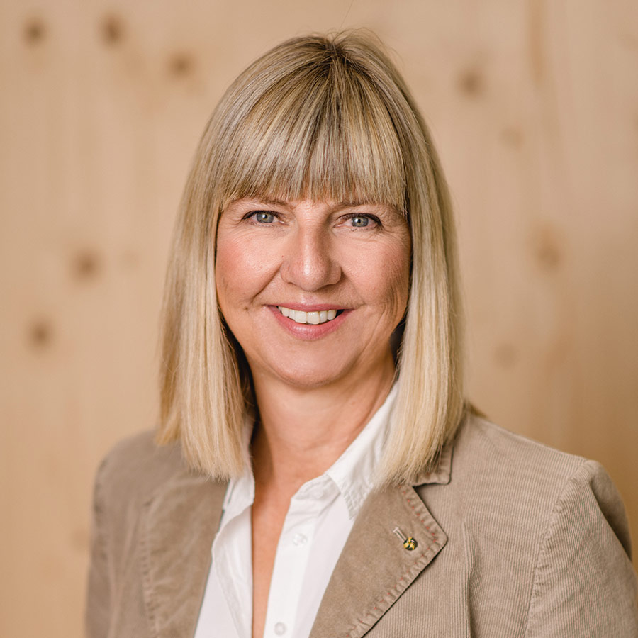 Berg & Macher Team-Birgit-Stroebel_quadrat